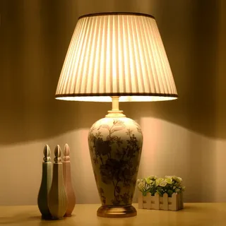 Декоративная лампа Lampadier